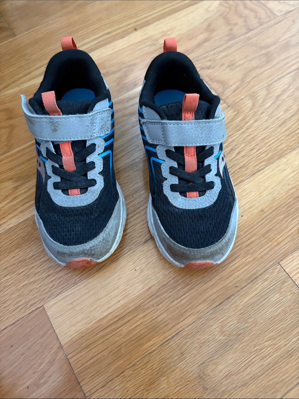 Saucony Kids Black and Gray Sneakers with Coral and Blue Accents